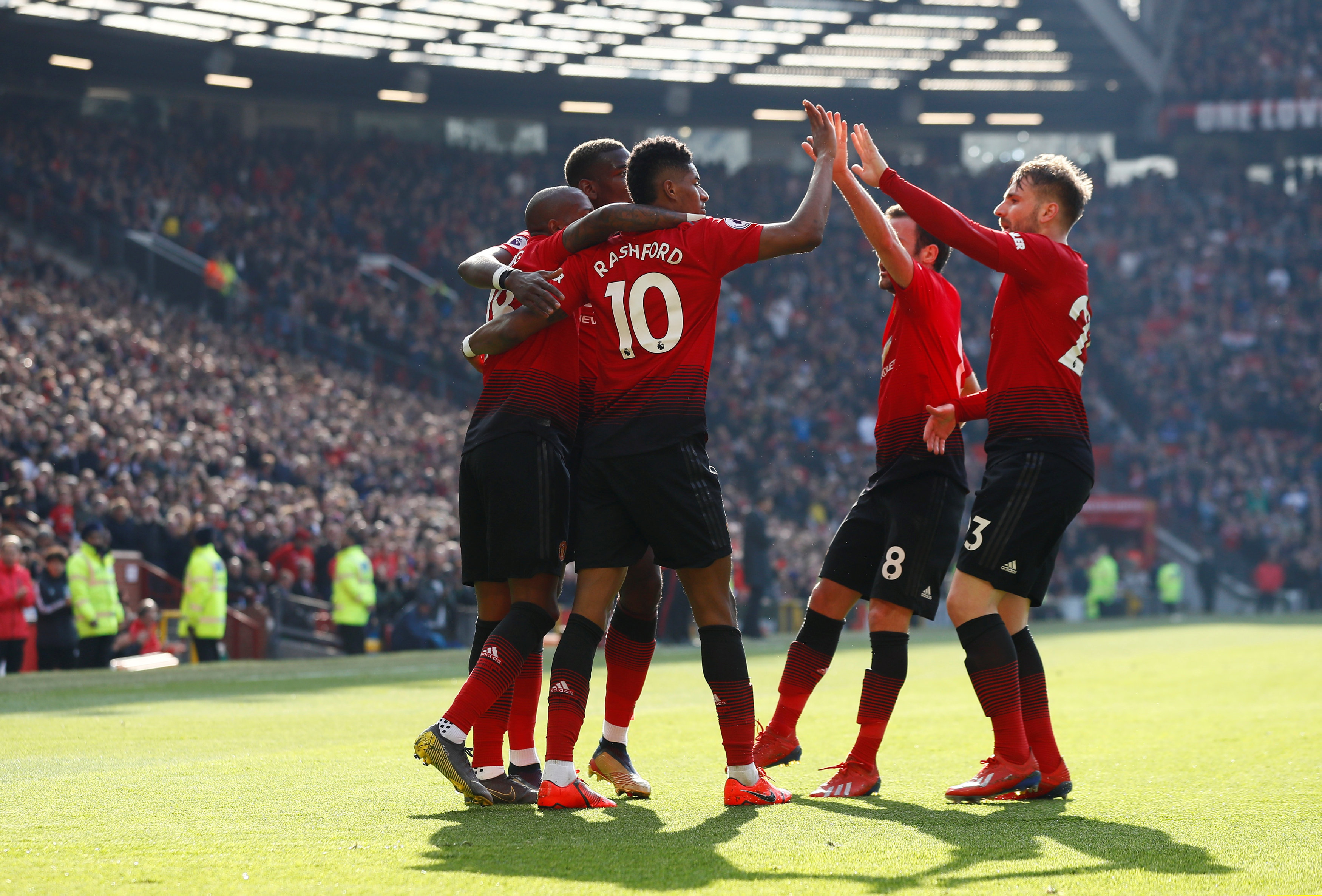 西世俱杯夺 西世俱杯夺