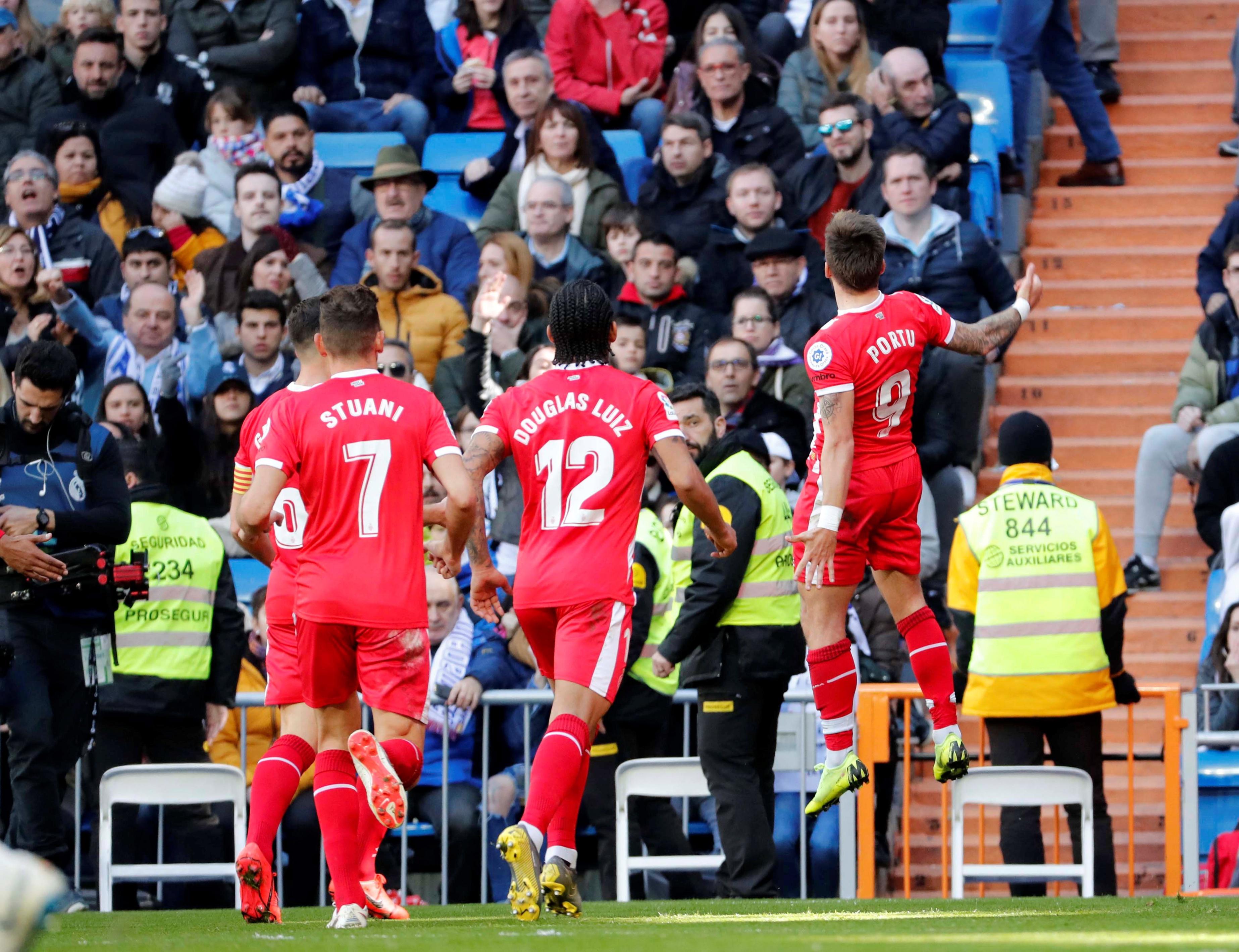 锁定格伊 锁定格伊